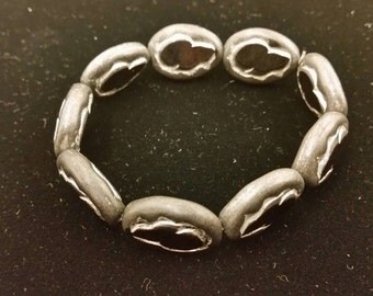 Black mineral bracelet