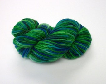 Hand dyed wool yarn worsted weight 190 yds.
