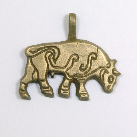 Pictish Bull Pendant in Bronze