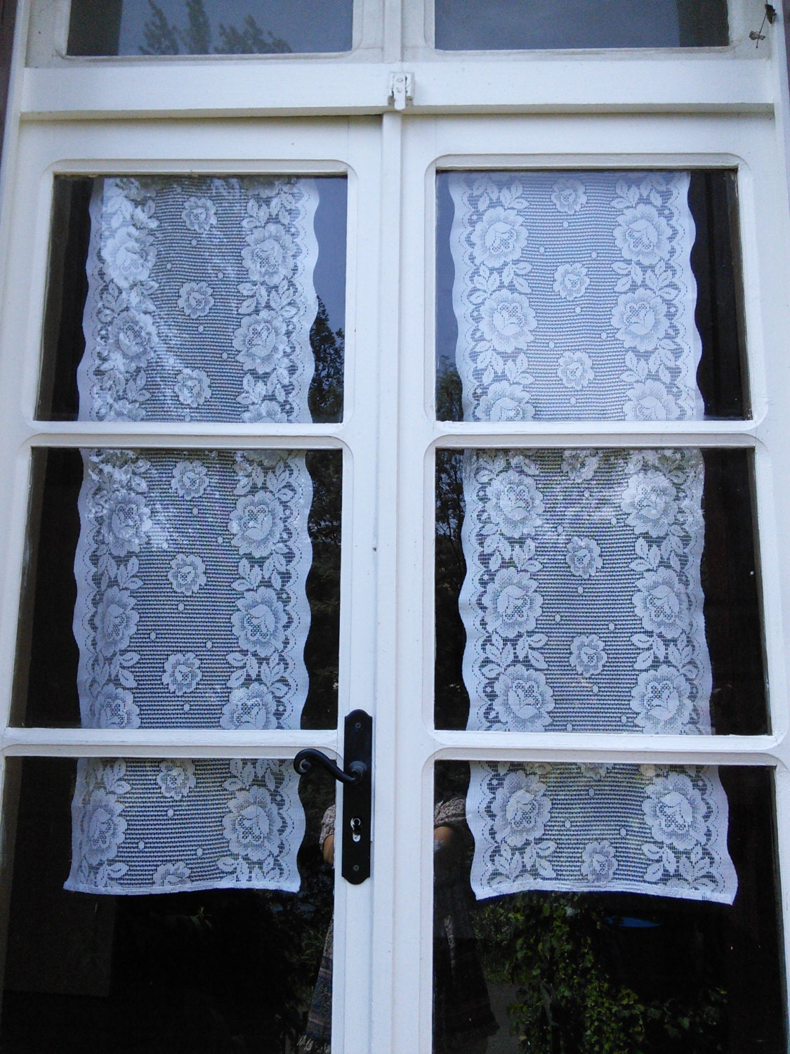 Pretty Lace Curtains French Vintage Cafe by FromParisToProvence