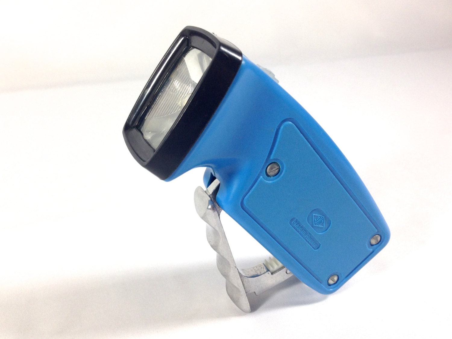 Hand Powered Flashlight Hand Crank Emergency Flashlight Zombie   Il Fullxfull.803918873 As6p 