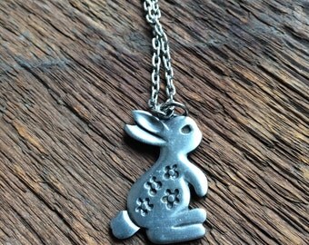 R. Tennesmed Pewter Modernist Large Rabbit Pendant with Necklace