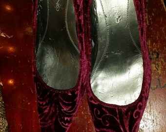 scarlet velvet high heel pumps..womans high heels..scarlet velvet pumps..womans dress shoes.. FREE SHIPPING