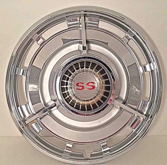 Chevrolet SS Hubcap