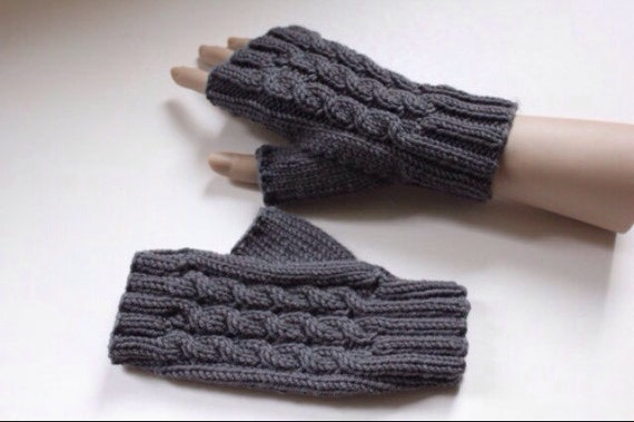 Knitting Pattern for Cabled Fingerless Gloves 0044 Knitted