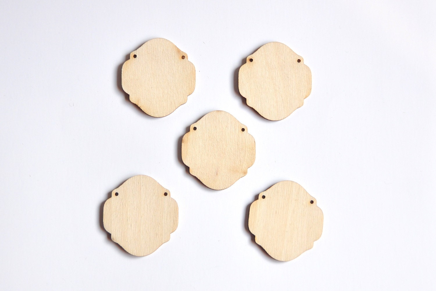 you decoupage can wood unfinished on 5 Shapes. of Wooden Unfinished Wood Pendants. A Wooden set