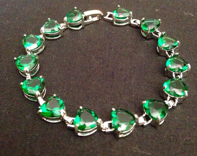 Storewide 25% Off SALE Vintage Silver Tone Heart Cut Green Faceted Designer Gemstone Bracelet Featuring Eclectic Hand Carved & Polished Segm