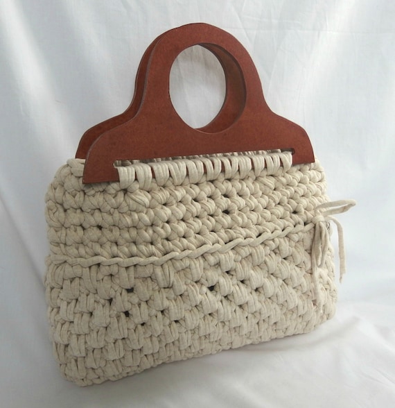 Crochet flat bag of t shirt yarn in the by PatriceCrochetDesign