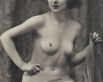 1920 multiple nudes