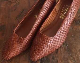 vintage woven heels | size 7
