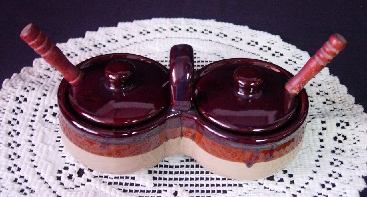 Jelly Jam Condiment Server with Handle Spoons and Lids 3