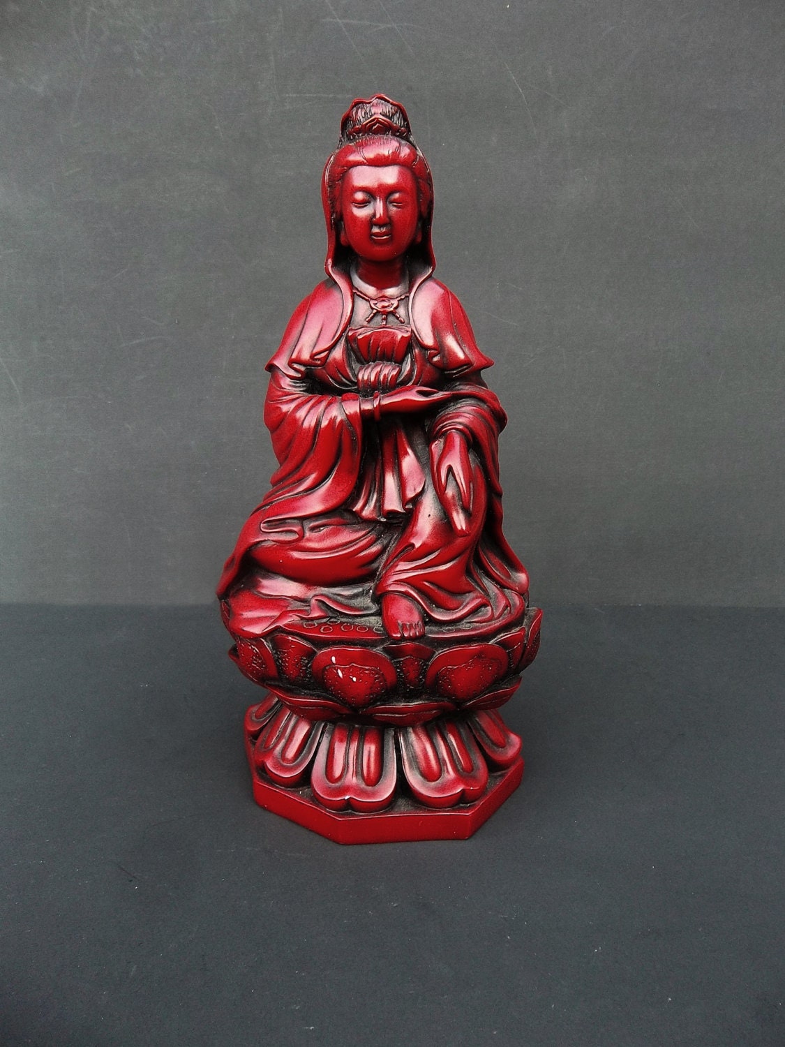 Kwan Yin Quan Yin Guanyin Red Resin Statue Figure On Lotus