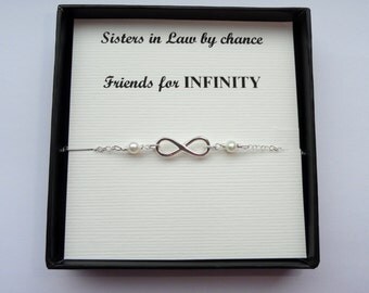 Sister in law gift, Infinity pearl bracelet gift, Sterling silver Infinity pearl bracelet, Infinity pearl bracelet, Bridesmaid gift