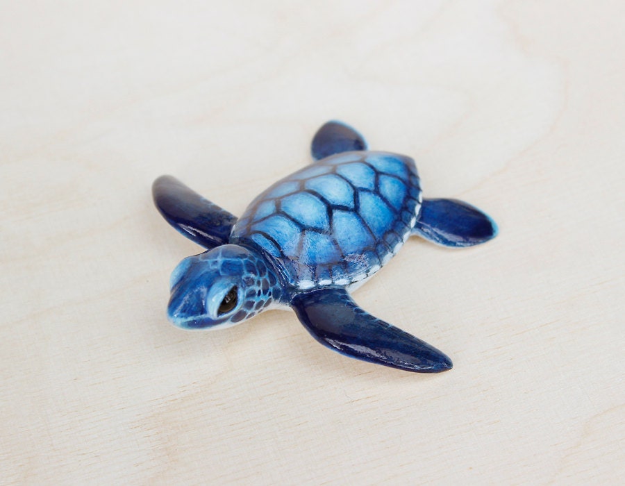 baby sea turtle figurine by byrdis on Etsy