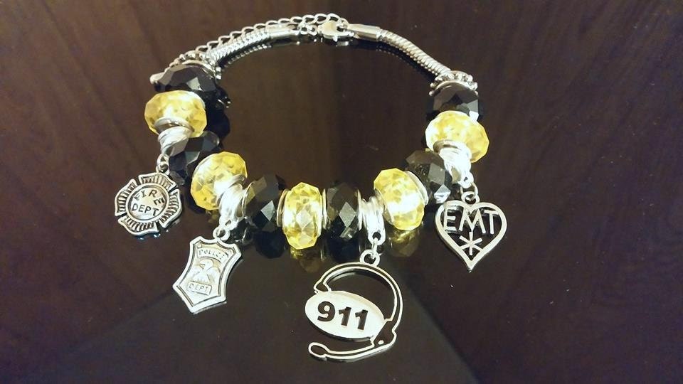 911 Dispatcher Appreciation Notebook: I'm An Emergency Operator Lined