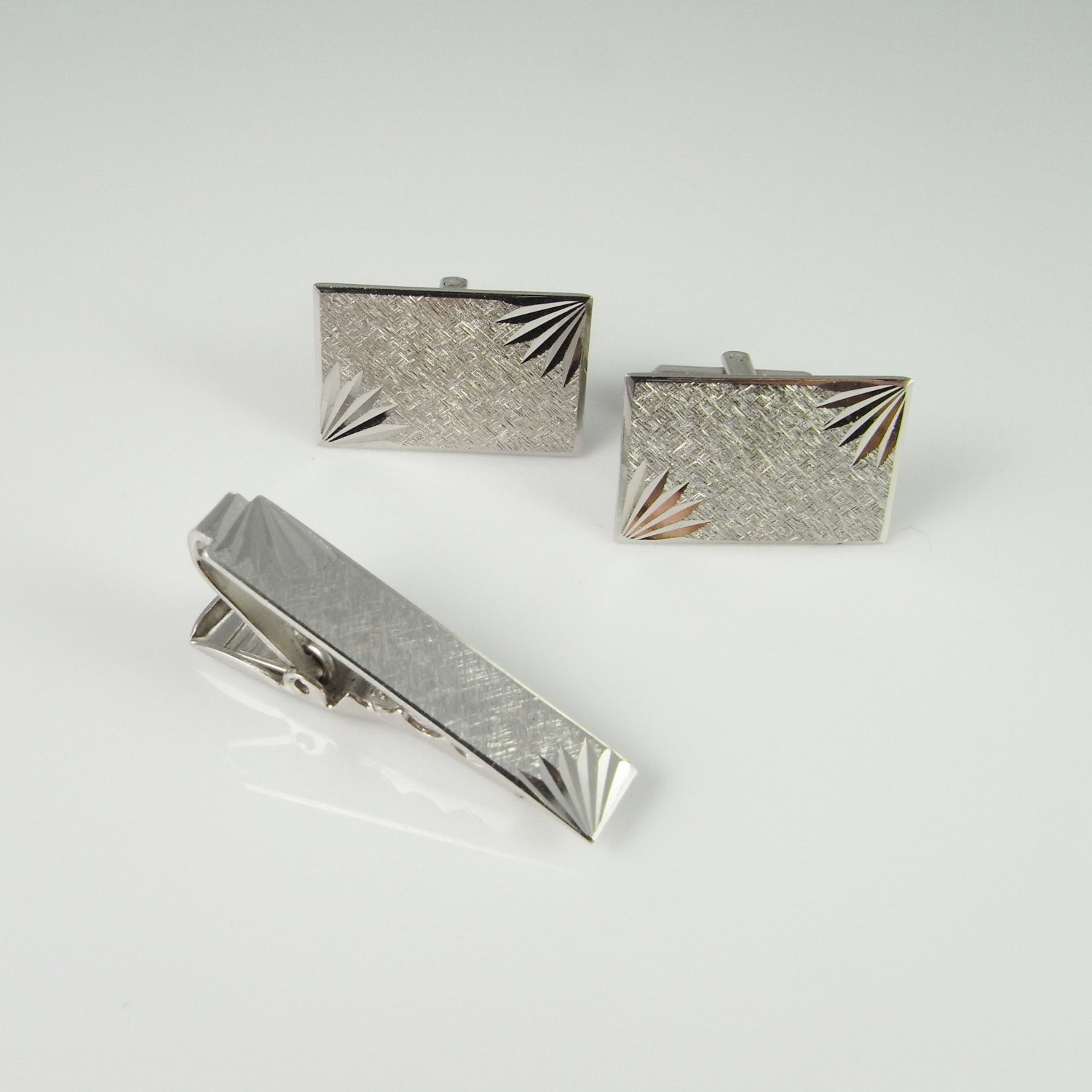 Classic Men’s Unique Vintage Cufflinks Tie Bar Set Mid Century Engraved Cufflinks Tie Bar