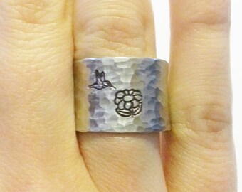 Hummingbird Ring - Flower ring - Hummingbird Jewelry - Bird Ring - Bird Jewelry - Wide Ring - Silver Jewelry - Silver Ring