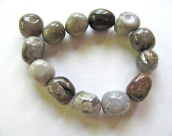 Agate nuggets, rounded free form nuggets, 13 beads, 10mm - #143