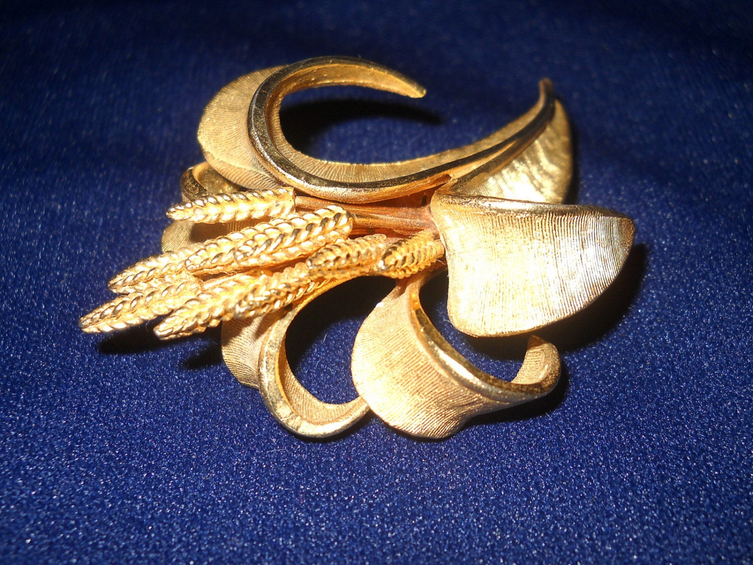 Vintage Brooch BSK Jewelry 3D Sculpted Costume Jewelry