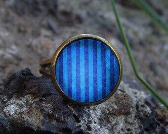 Glow in the dark Ring / Blue stripes / Glow ring / Glowing ring / Blue glowing / Glowing jewelry / Glow in the dark jewelry / Handmade ring