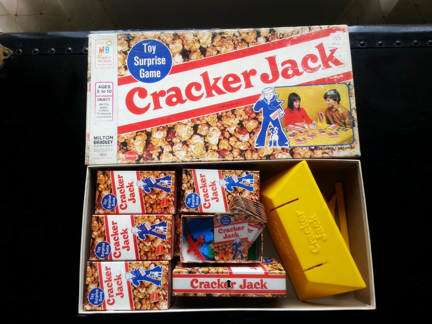 Cracker Jack Game by Milton Bradley 1976 COMPLETE