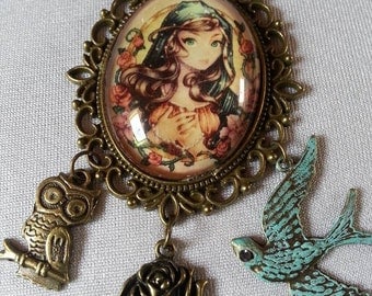 the necklace of Aurora