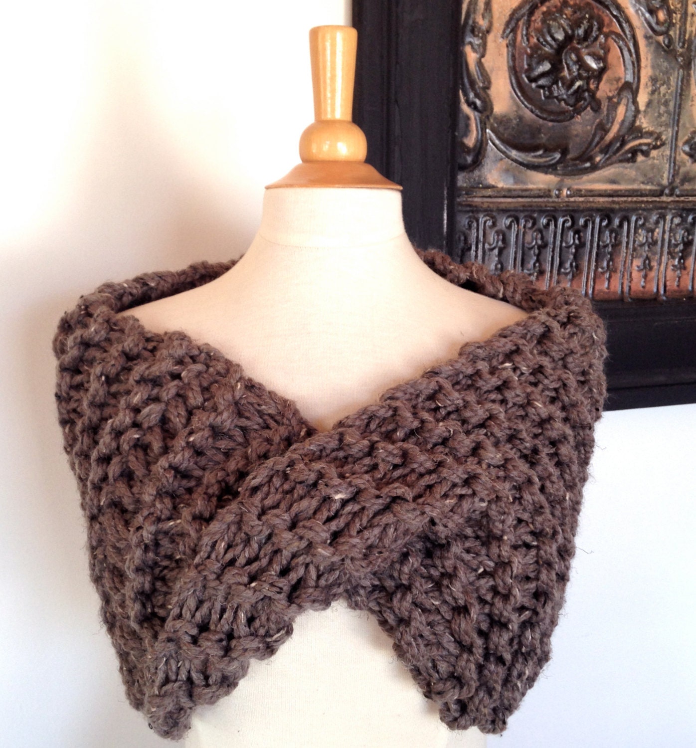 Claire's Cowl by GlissKnits on Etsy