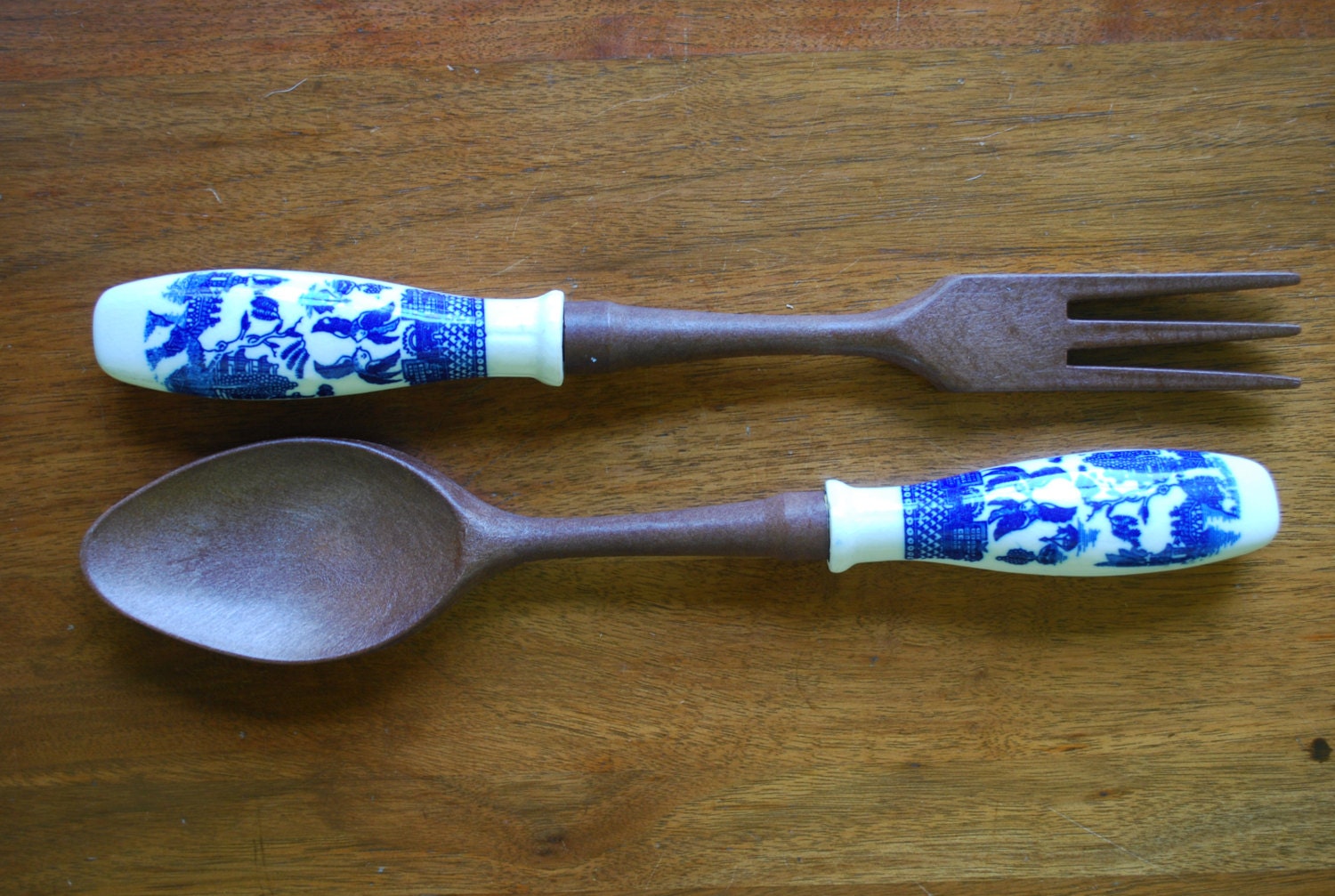 Vintage Blue Willow Salad Set Serving Utensils Mid Century