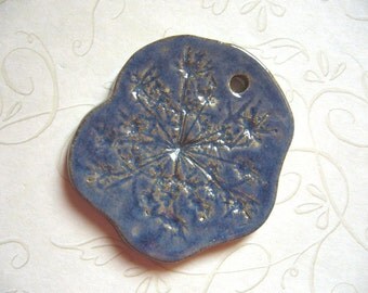 Blue Stone Queen Anne's Lace Ceramic Pendant