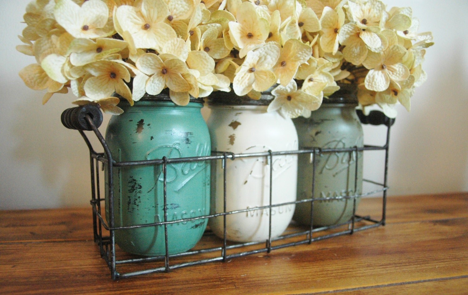 Mason jar wire caddy with 3 jars table decor table