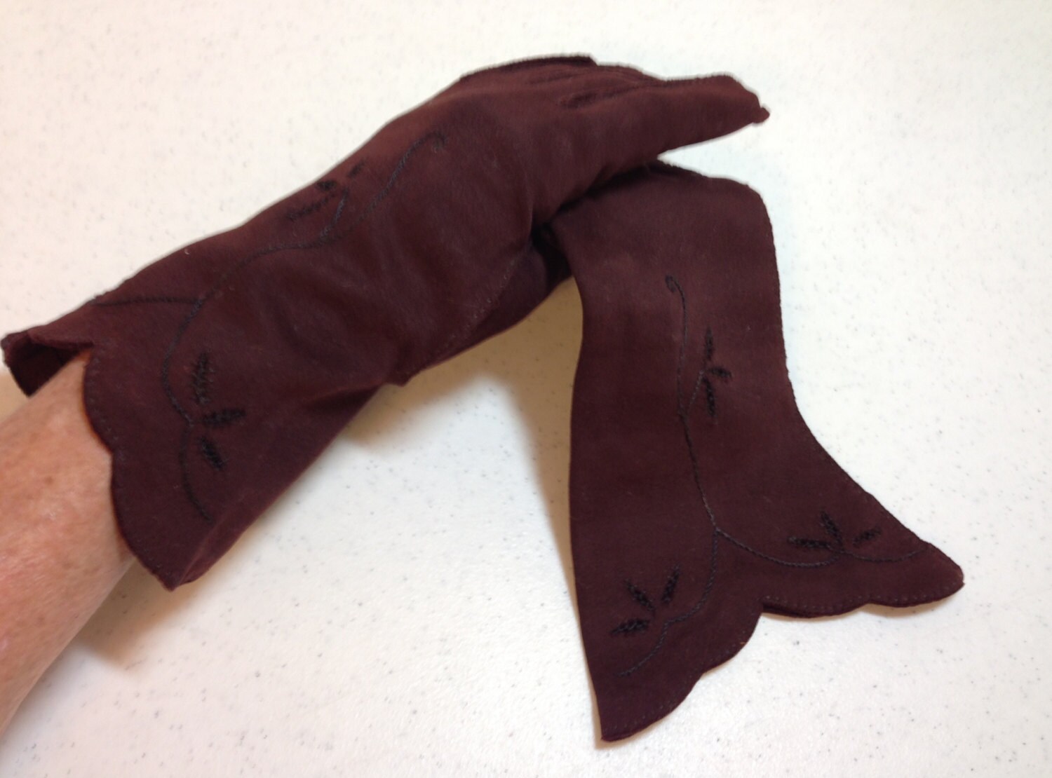 Plum Gloves Size 7.5 Cotton Made in USA by Shalimar Haute Juice