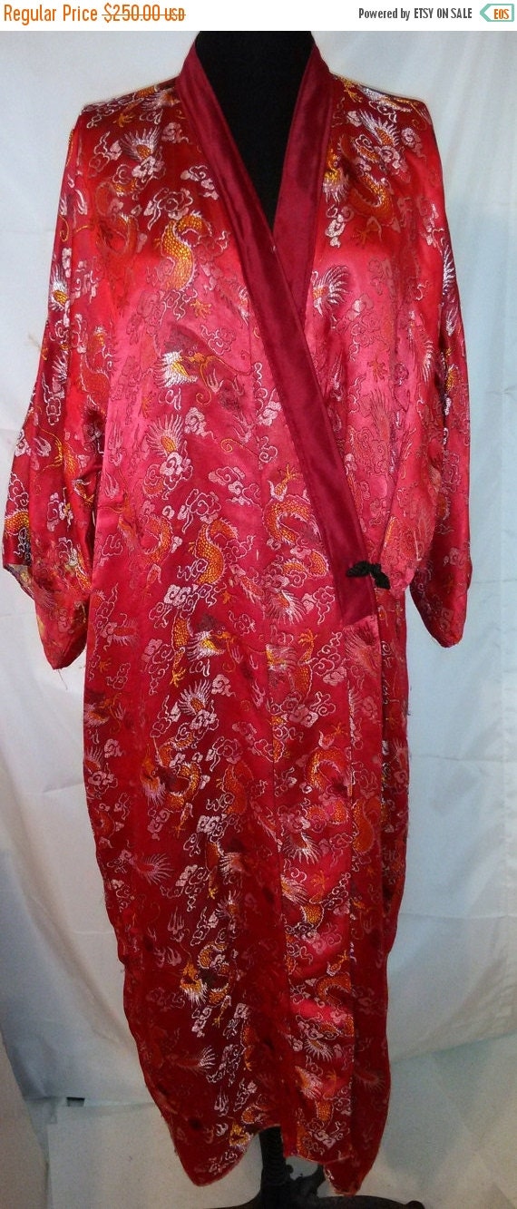 SUMMER CLEARANCE SALE Great 50s Vintage Red Satin Asian Caftan-Chinese ...