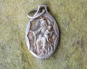Vintage Regina Decor Carmeli & Sacred Heart French Religious Medal, Signed Karo Patron Saints Medal, Vintage Catholic Jewelry