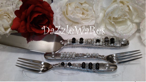  CAKE  Serving  Set  4 Wedding  BLACK  WHITE Beaded Cake  Pie