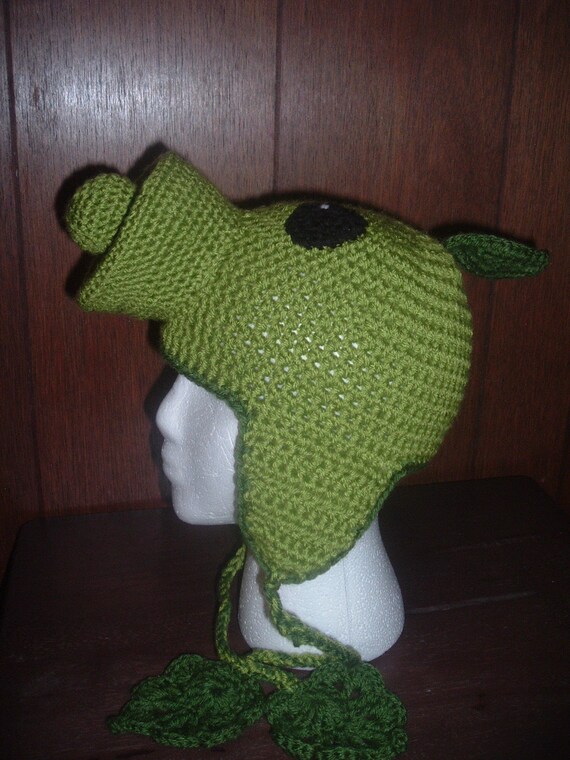 Plants Vs Zombies inspired Peashooter crochet earflap hat