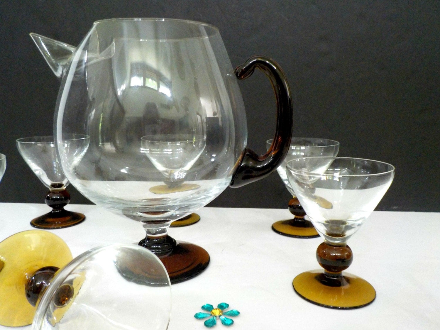 Vintage Martini Pitcher and Martini Glasses Set of 8 Martini
