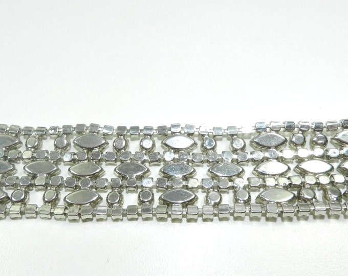 Vintage Rhinestone Bracelet, Formal Bracelet, Hollywood Regency Bracelet, High End Vintage Jewelry, Bridal Prom Ball Bracelet