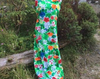 Hawaiian print summer 70's maxi dress