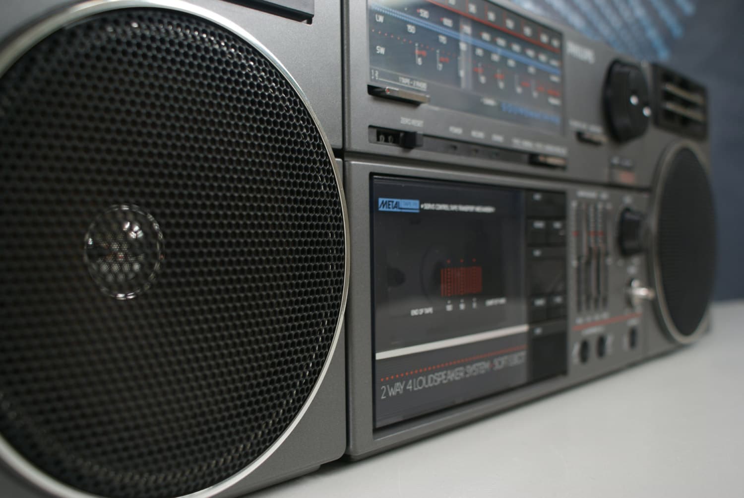 Philips vintage boombox radio cassette player radio by LucaTiesso