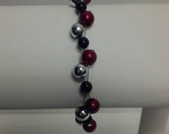 Beaded soft wire bracelet