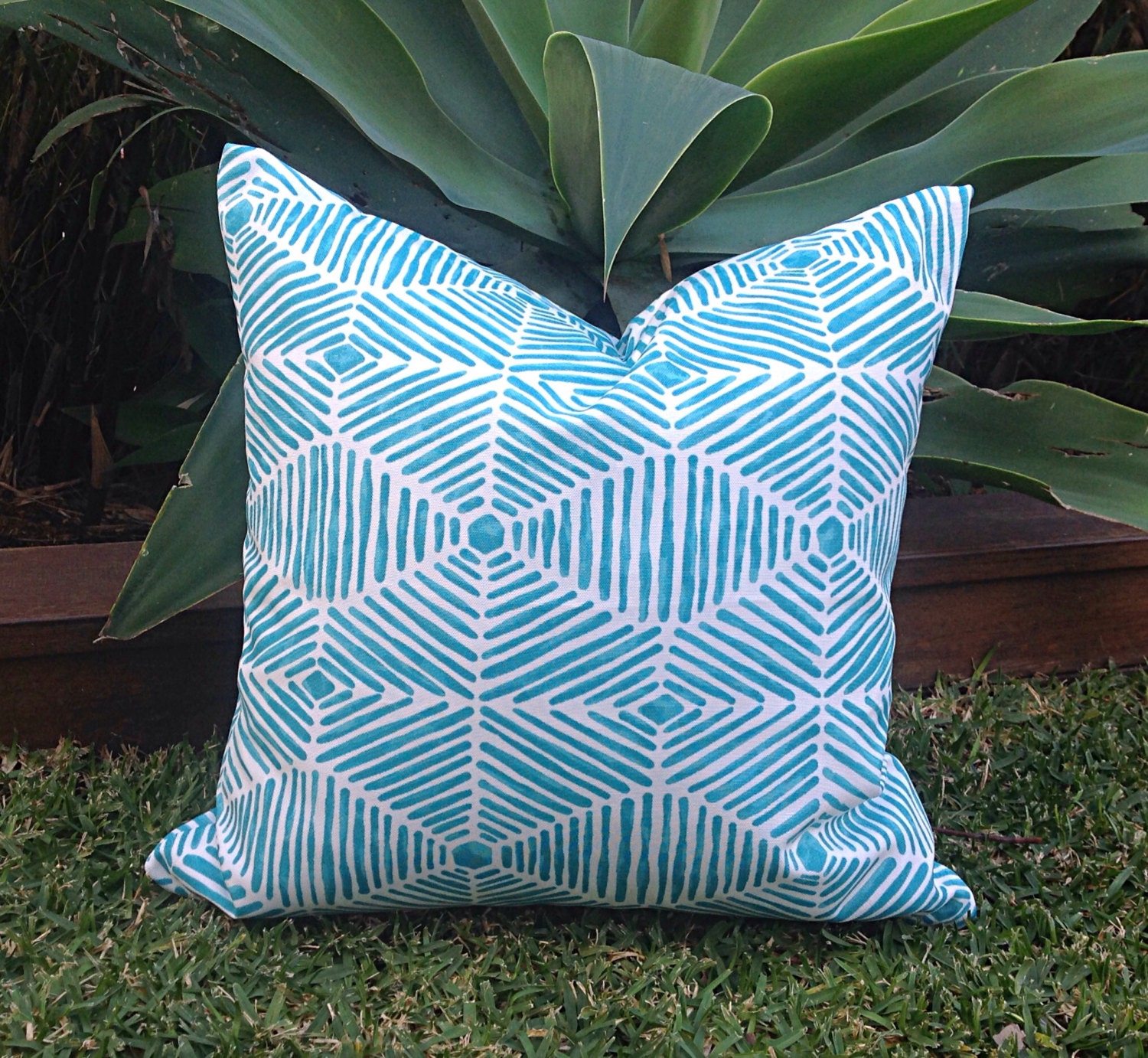 Turquoise Outdoor Cushions Turquoise Pillows Aquamarine Beach