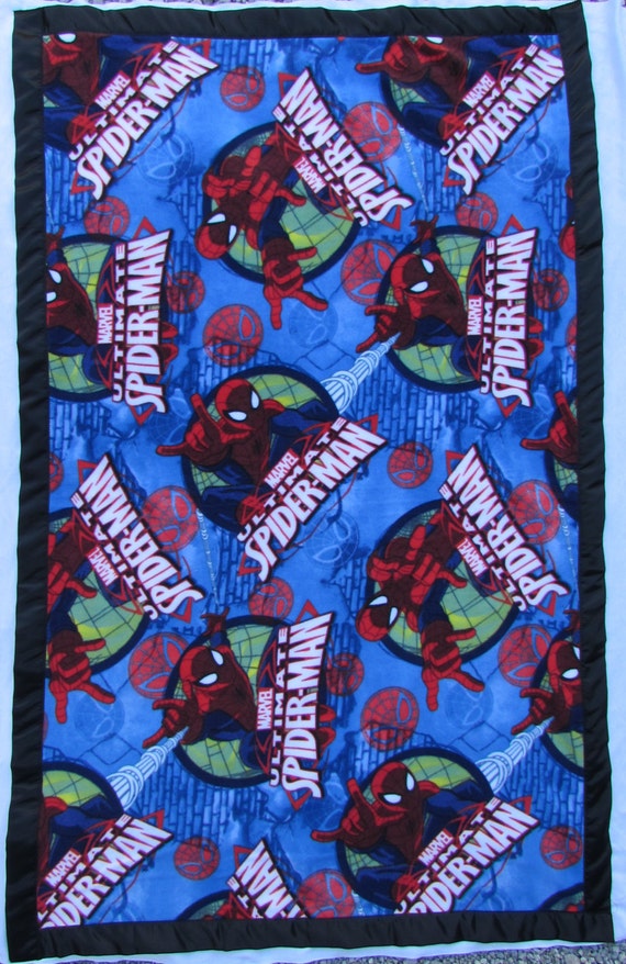Spider-man fleece toddler blanket with satin edge