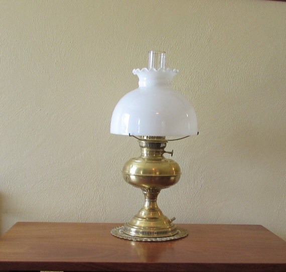 Brass Rayo Oil Lamp Converted to Electric Lamp Antique