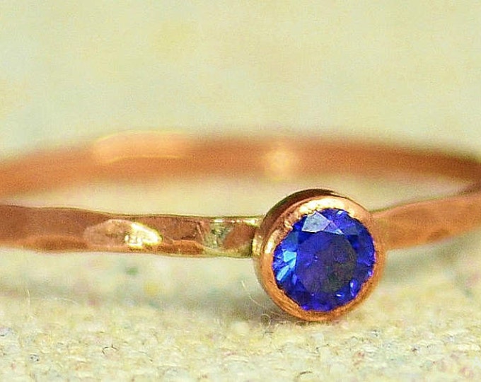 Dainty Copper Sapphire Ring, Hammered Copper, Sapphire Mother's Ring, September Birthstone Ring, Copper Jewelry, Sapphire Ring, Copper Ring