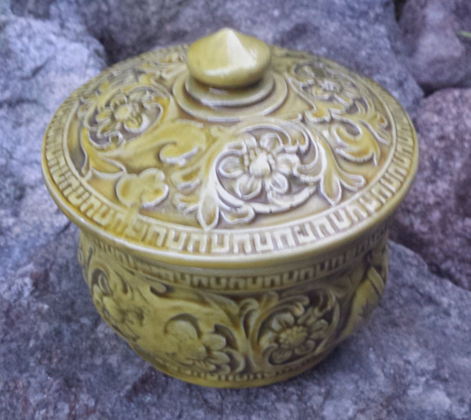 Vintage Porcelain Trinket Box with Lid by NorthernVintageFinds