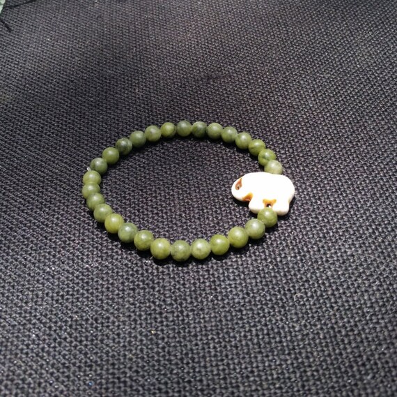 Jade with Howlite Elephant Bracelet