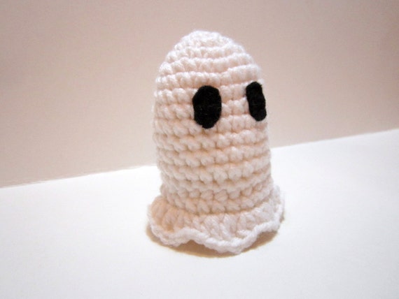 Crochet Ghost Toy, Amigurumi Ghost, Halloween Decor, Fall/Autumn Decorations