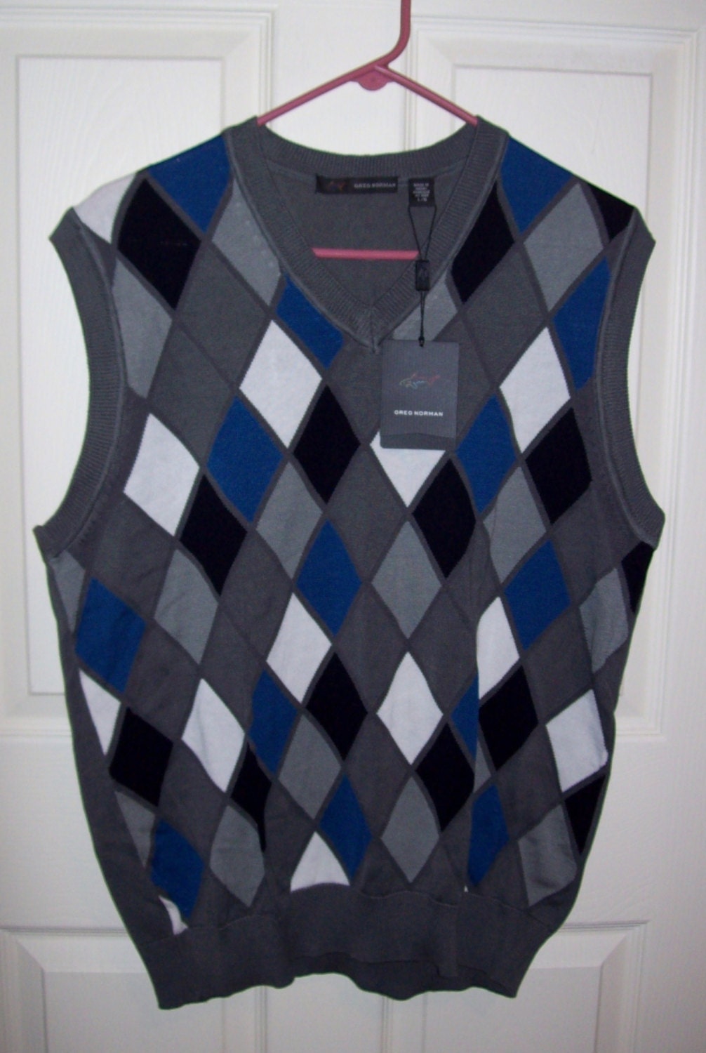 Vintage Men's Gray Argyle Sweater Vest by Greg Norman