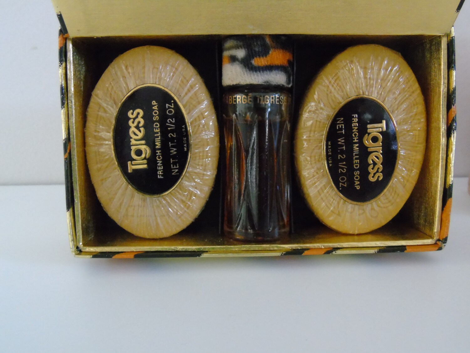Faberge TIGRESS Debutette Threesome Gift Set 3pc Vintage