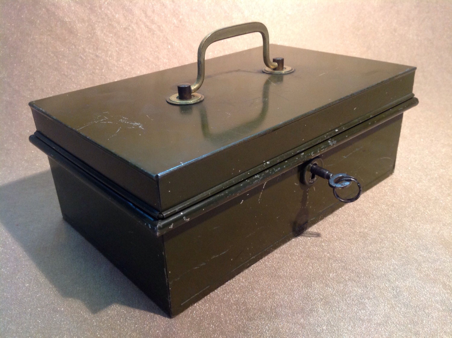 1940s Metal Cash/Jewellery Box. – Haute Juice